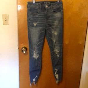 American eagle hi-rise distressed jegging